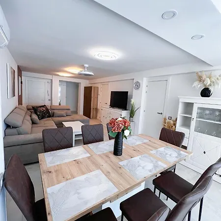 Mauri Primera Linea Del Mar Apartament *